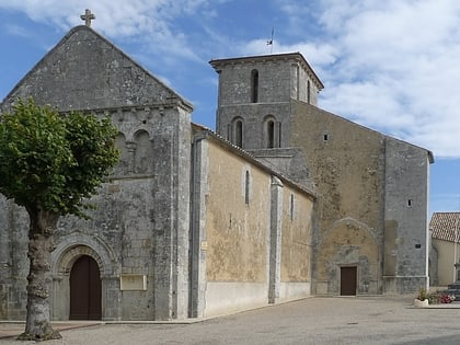 Église Saint-Pierre de Semoussac