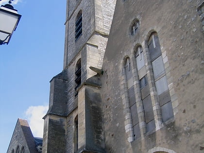 church of st pierre le rond sens