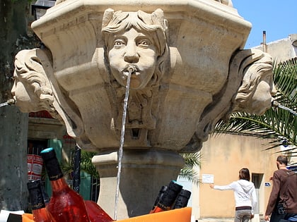 fontaine publique dorange