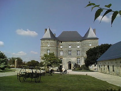chateau de doumely
