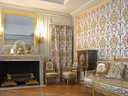 petit appartement de la reine versalles