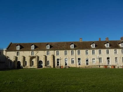 ferme neuve grigny