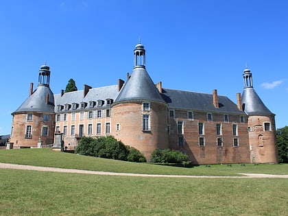 chateau de saint fargeau