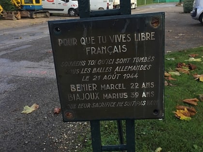 memorial a marcel benier et marius biajoux saint andre de corcy