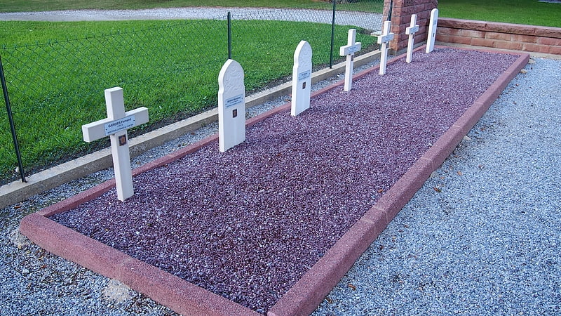 les gateys national cemetery pace