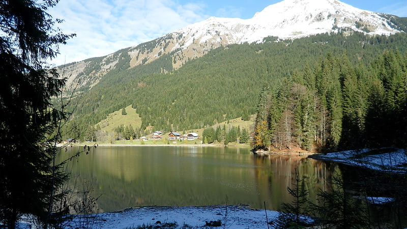 lac des plagnes abondance