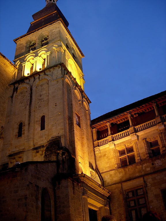 sarlat cathedral sarlat la caneda