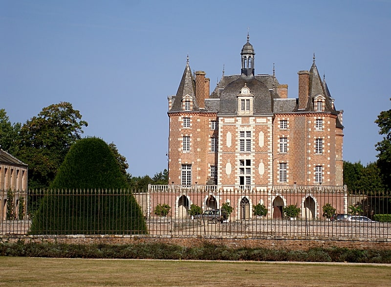 chateau de la ferte imbault