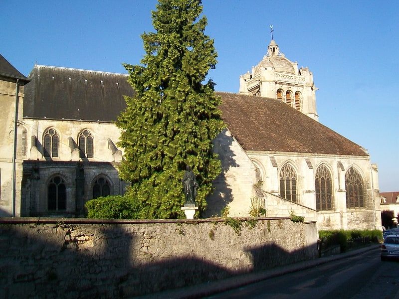 eglise sainte maxence pont sainte maxence