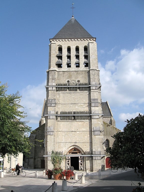 eglise saint pierre de checy