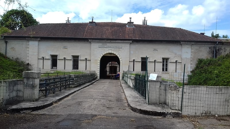 fort dhauteville hauteville les dijon