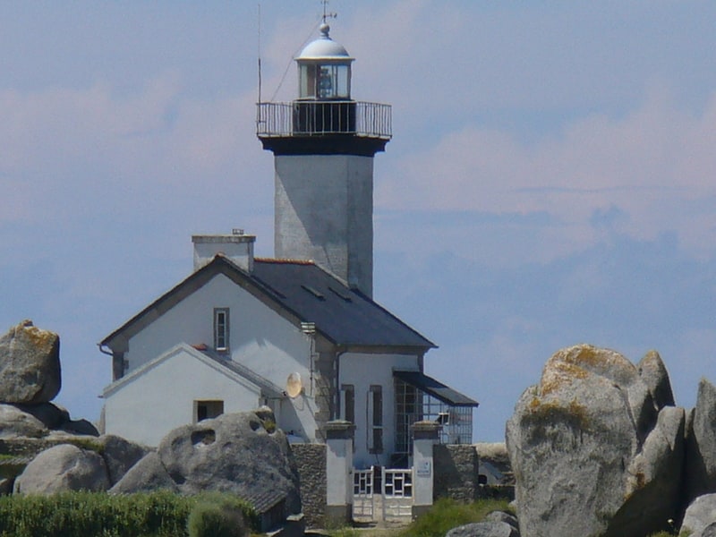 phare de pontusval brignogan plages