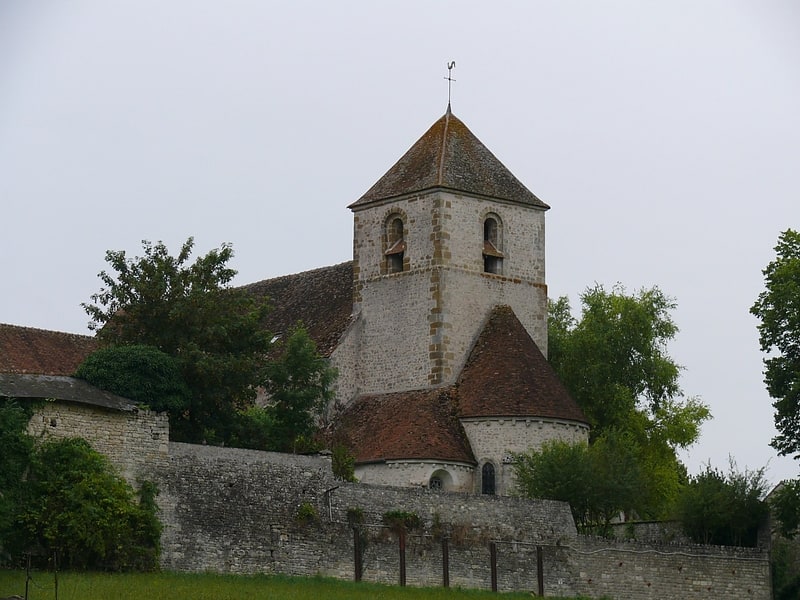 eglise sainte brigide yevre la ville