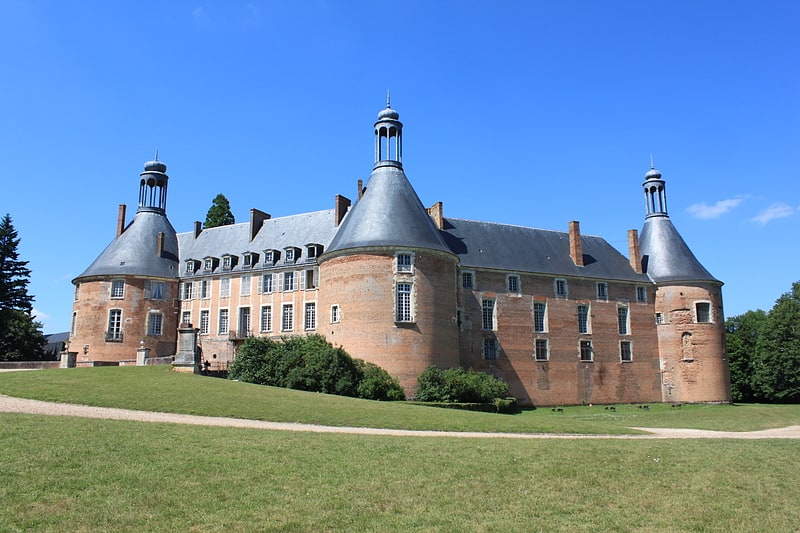 schloss saint fargeau