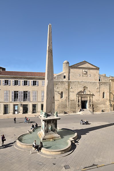 Obélisque d'Arles, Arles
