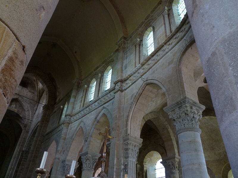 Église Saint-Menoux de Saint-Menoux