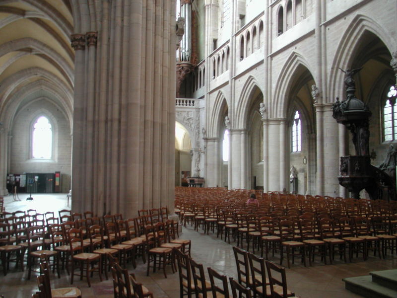 Katedra Saint-Bénigne