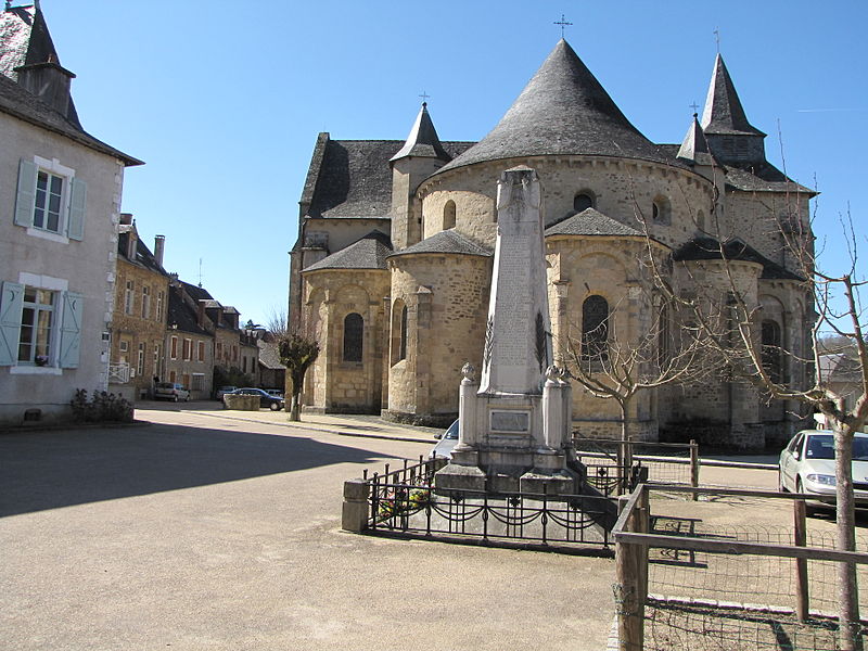 Église abbatiale Saint-Pierre-ès-Liens