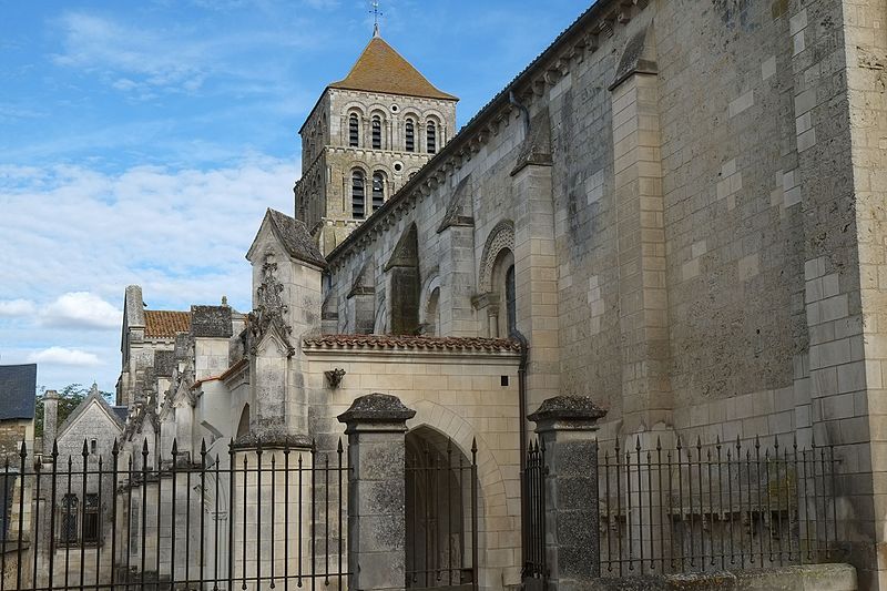 Abbatiale Saint-Jouin de Marnes