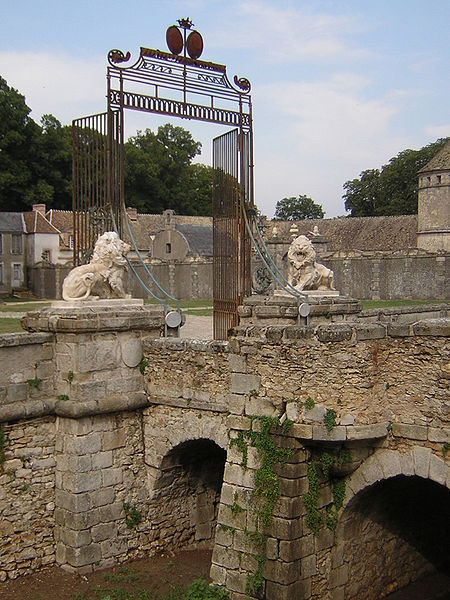 Château de Mesnil-Voisin