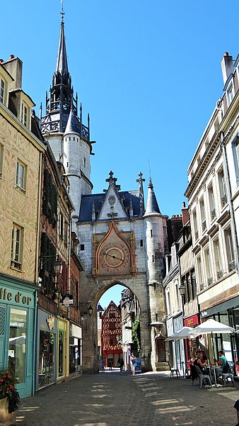 Tour de l'Horloge d'Auxerre
