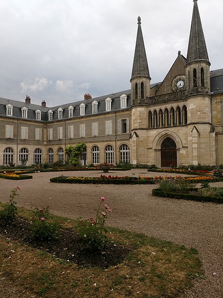 Espace Bernadette-Soubirous-Nevers