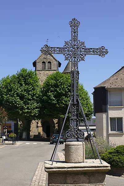 Église Saint-Pierre de Naves