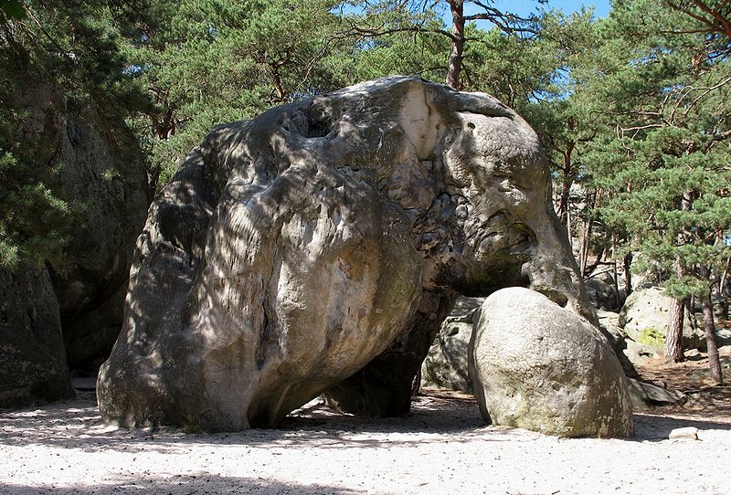 Fontainebleau rock climbing