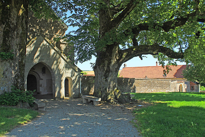 Église Saint-Victor de Poiseul-la-Ville-et-Laperrière