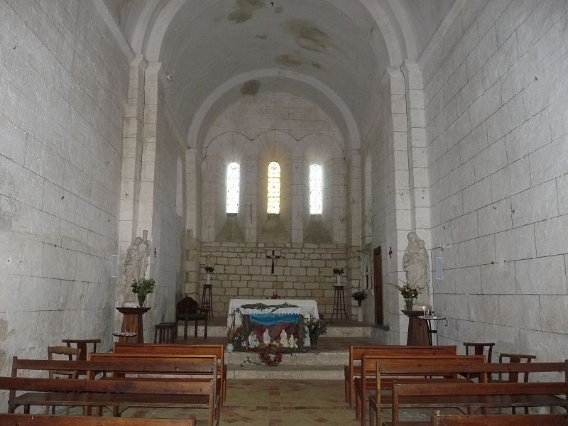 Église Sainte-Madeleine de Touvre