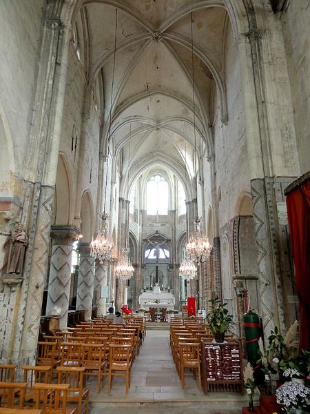 Église Saint-Aquillin