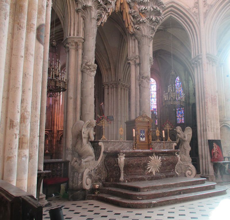 Église Notre-Dame-de-l'Assomption de Villeneuve-sur-Yonne