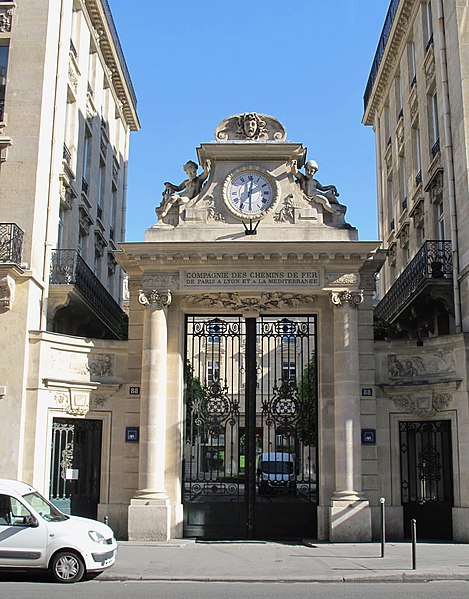 Rue Saint-Lazare