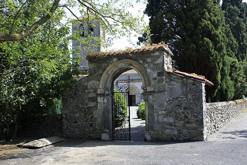 Basilique Saint-Just de Valcabrère