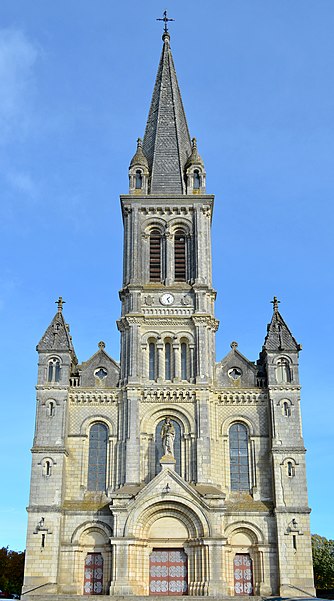 Église Notre-Dame-la-Neuve de Chemillé