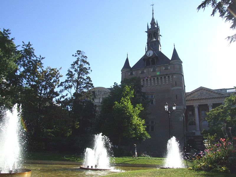 Square du Général de Gaulle