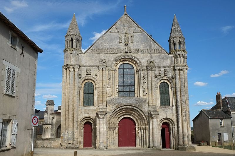 Abbatiale Saint-Jouin de Marnes