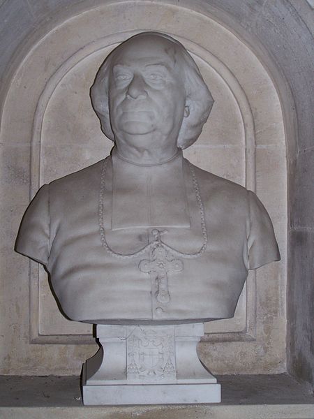 Église Saint-Romain de Château-Chinon