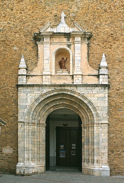 Église Saint-Pierre de Céret