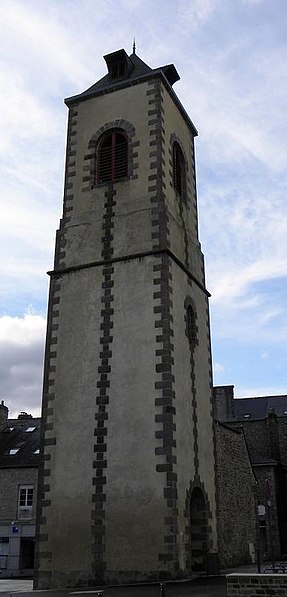 Église Saint-Aubin de Saint-Aubin-du-Cormier