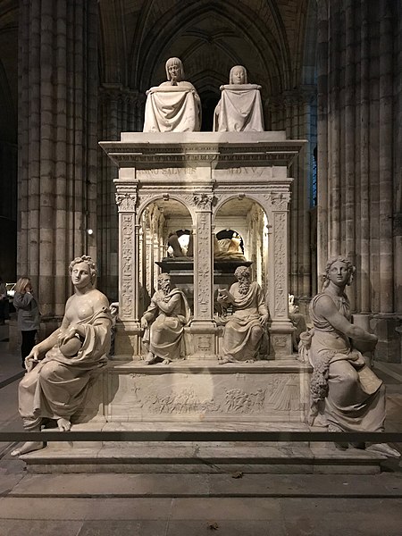 Tumba de Luis XII y Ana de Bretaña