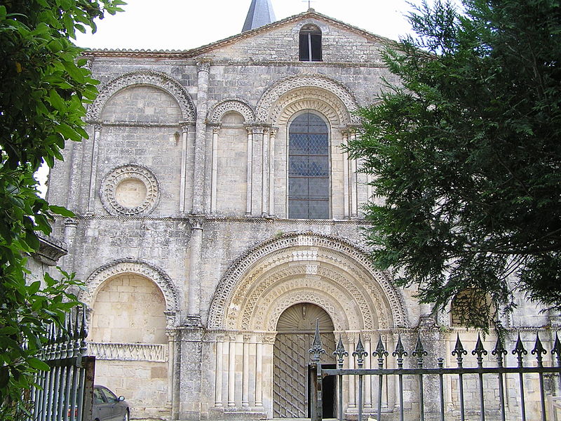 Abbaye de Saint-Amant-de-Boixe