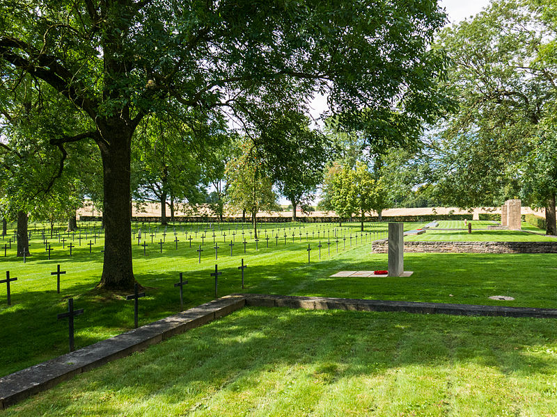 Cmentarz wojenny w Fricourt