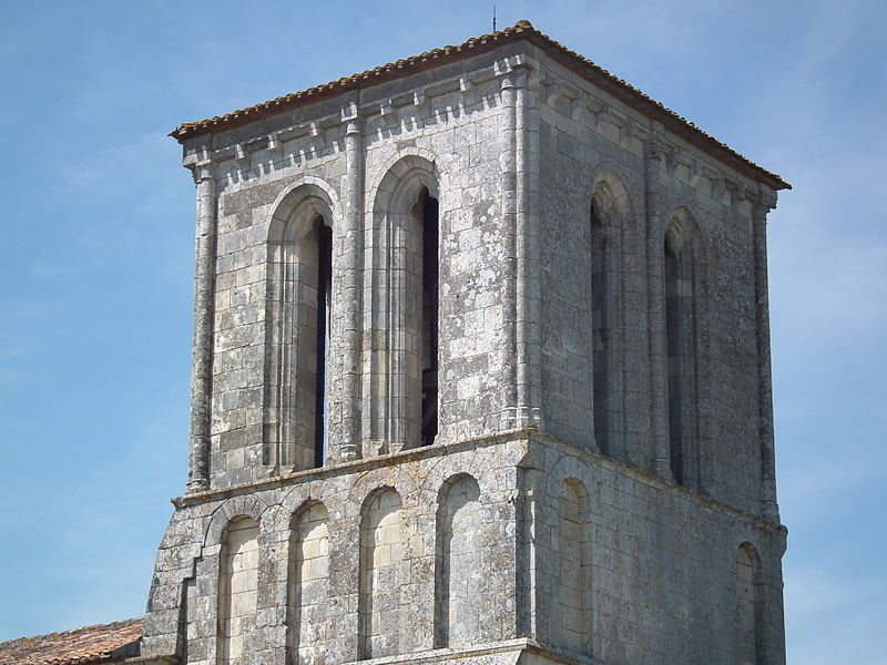 Église Saint-Saturnin de Tanzac