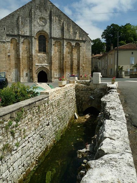 Abbaye Saint-Pierre de Cellefrouin