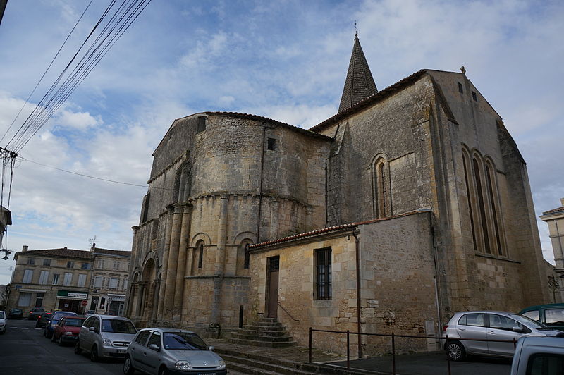 Église Saint-Pierre de Gémozac