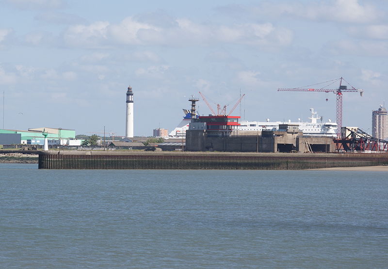 Dunkirk lighthouse