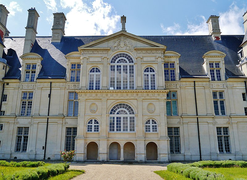 Schloss Écouen
