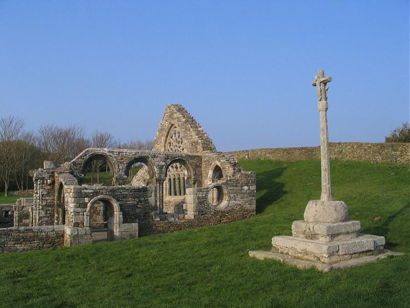 Ruines de la chapelle de Languidou