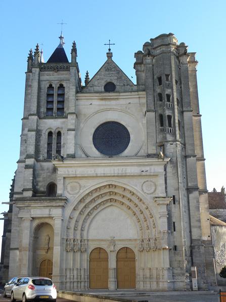 Collégiale Notre-Dame-et-Saint-Loup de Montereau-Fault-Yonne